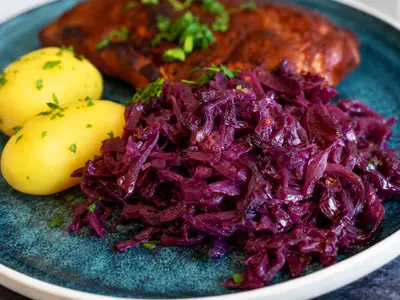 German Braised Red Cabbage: European recipe by Ivana Sanshia