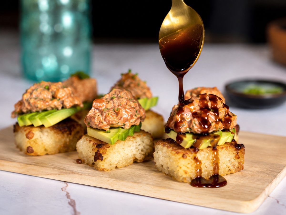 Spicy Salmon & Tuna Sushi Bites, a Asian recipe
